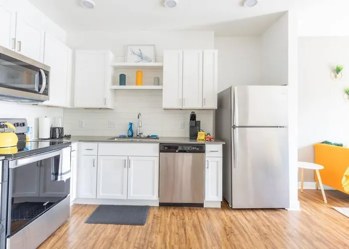 Modern Upscale 1Br Fountain Square
